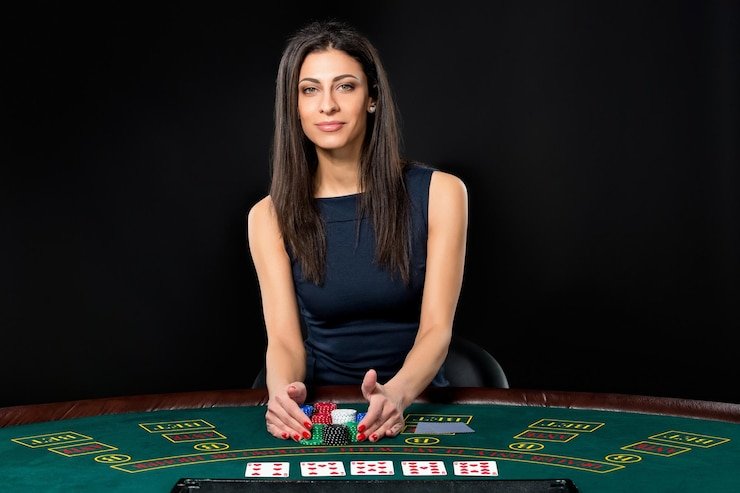 Pengguna menikmati permainan live casino dengan dealer asli di platform online